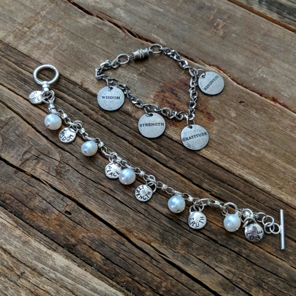 Aggregate 80+ silver bracelet earthbound best 3tdesign.edu.vn